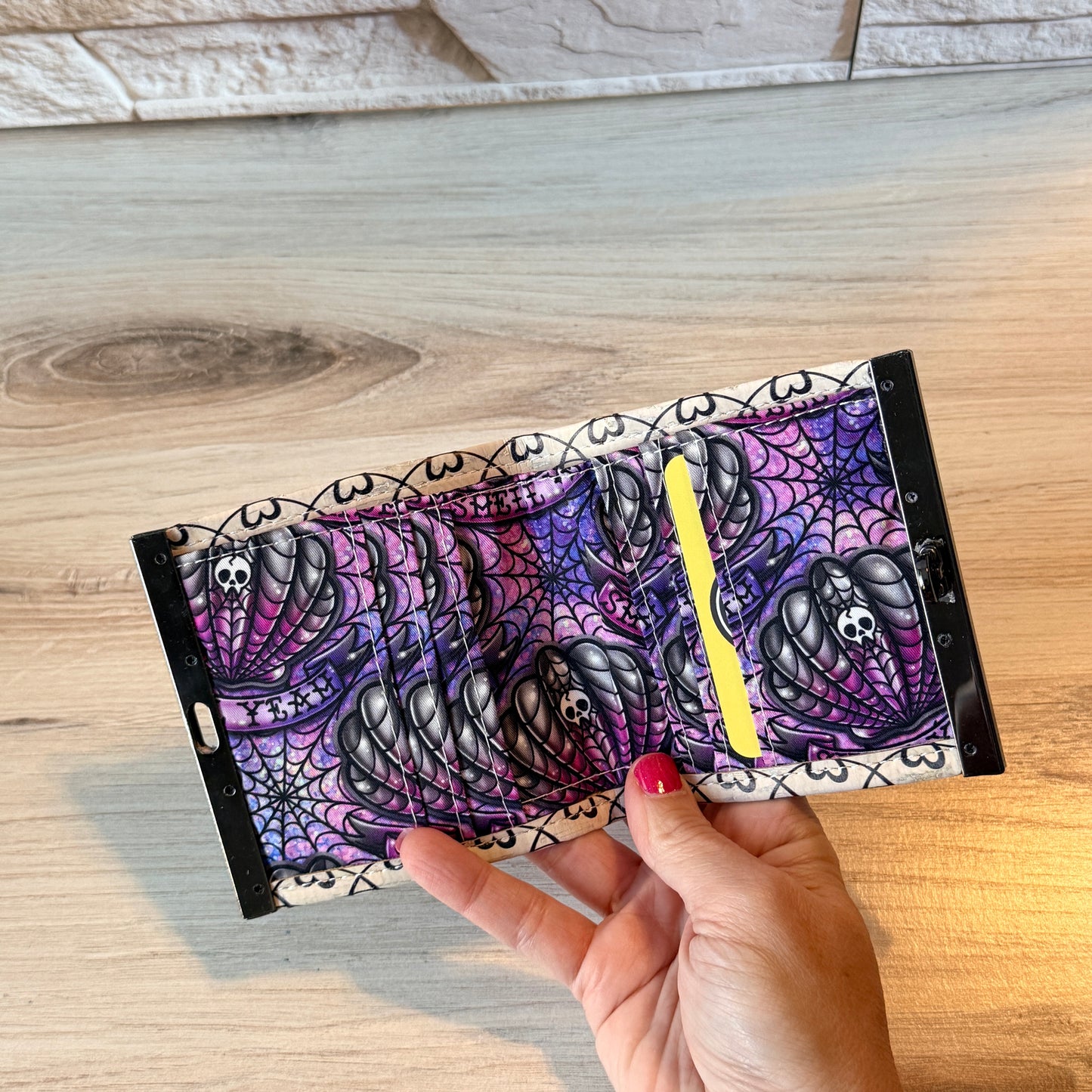 Sine Wallet - Cork Hearts