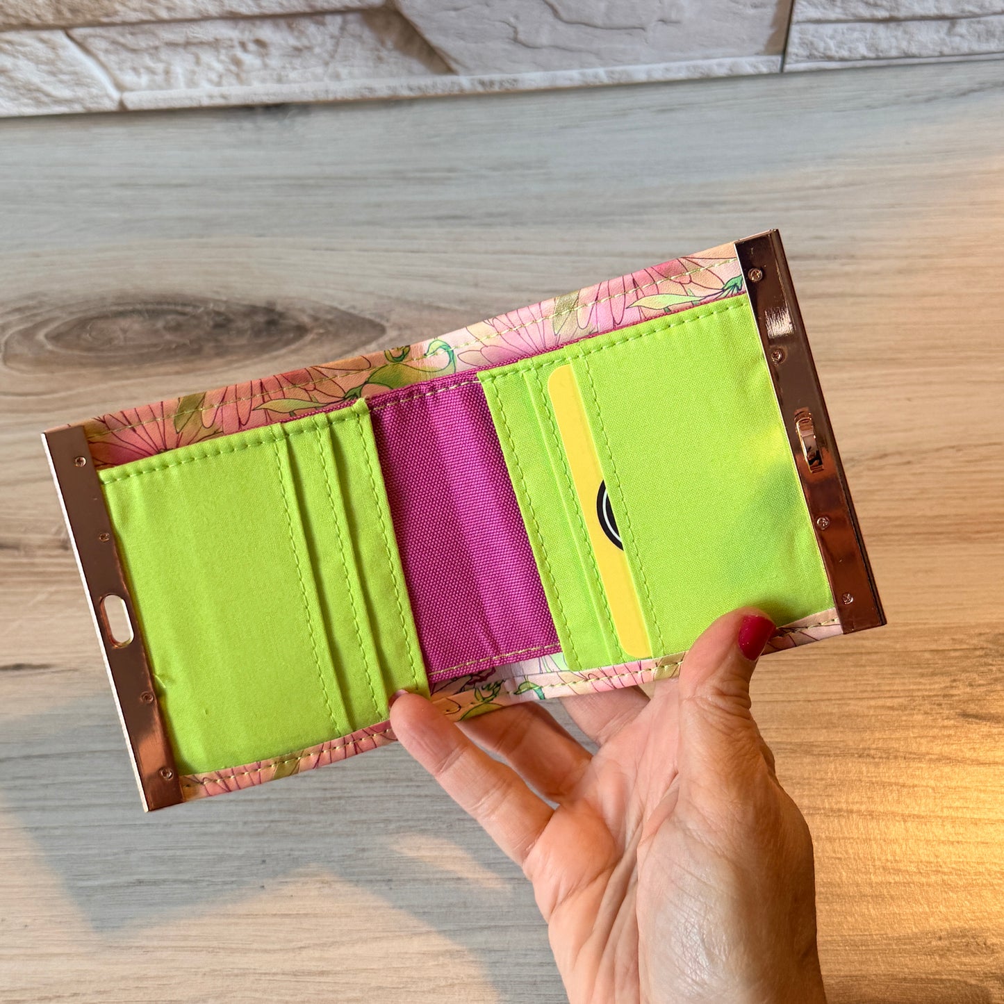 Sine Wallet - Pink Flowers 2