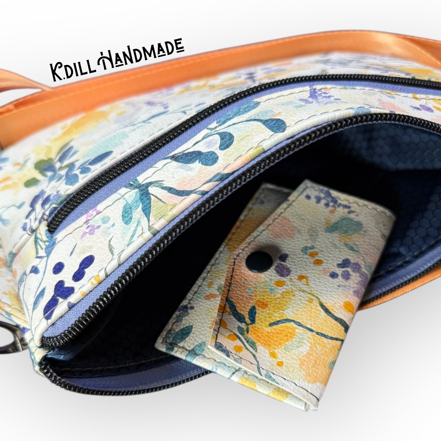 Nooga Sling - Neutral Flowers