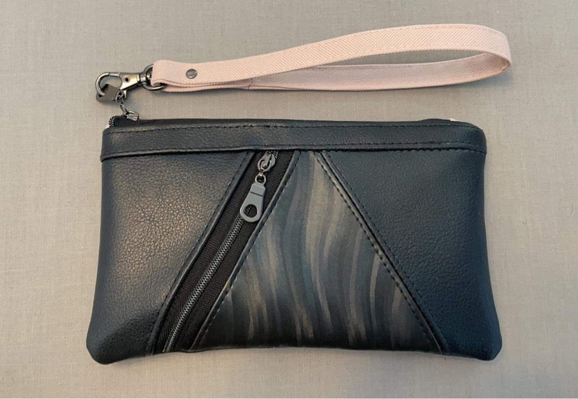 Essentials Wallet Clutch (PDF Pattern)