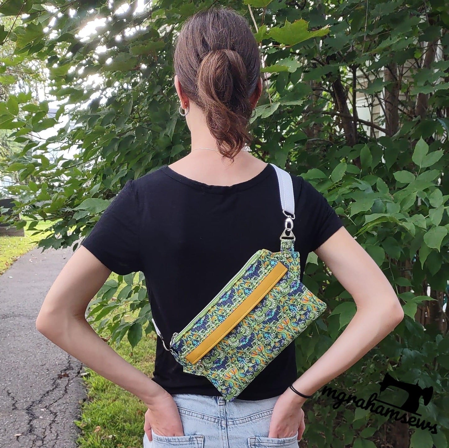 Nooga Convertible Hip Bag (PDF Pattern w/Video Tutorial)