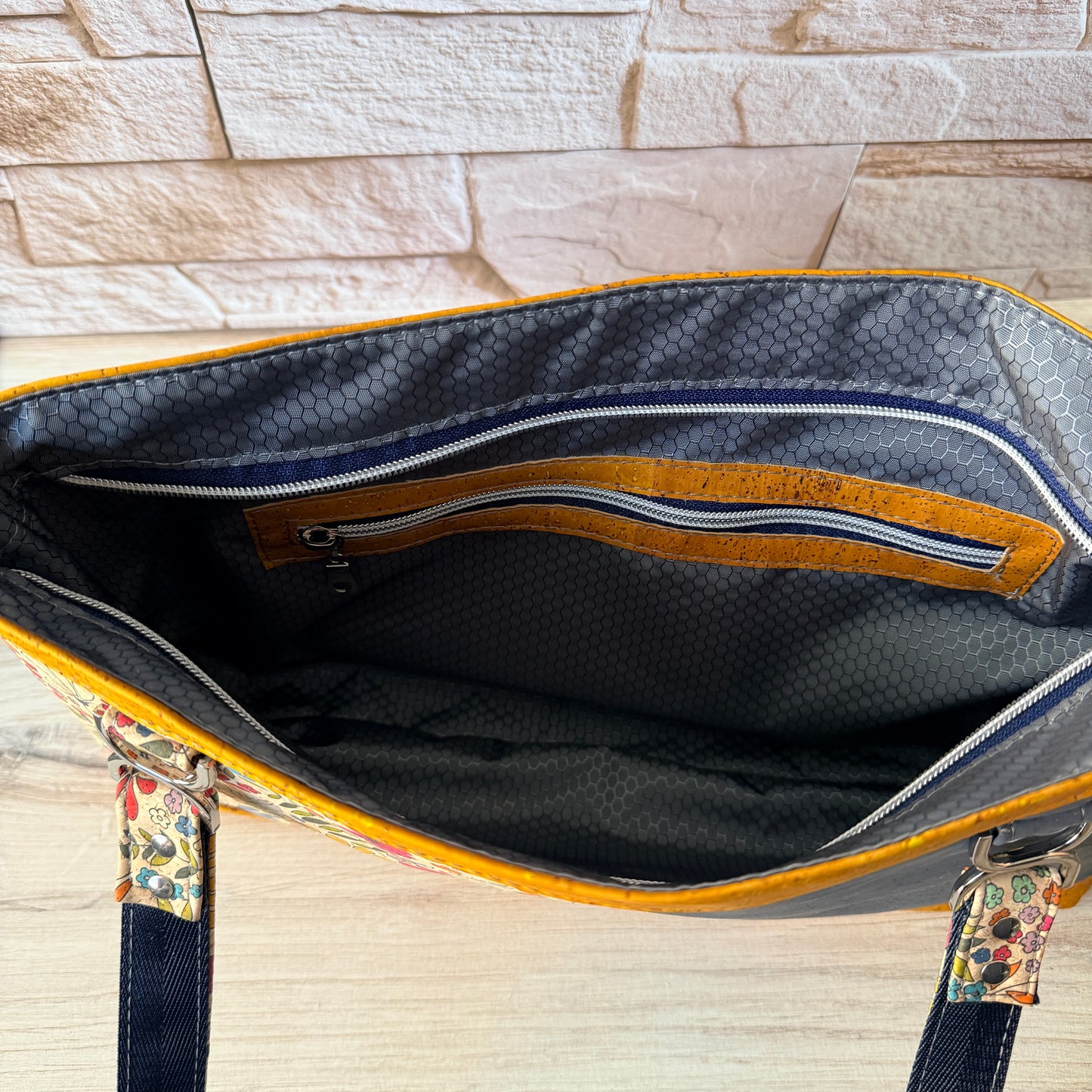 Stirling - Cork Flowers