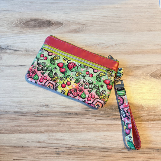 Nooga Wristlet - Gaming Fruit