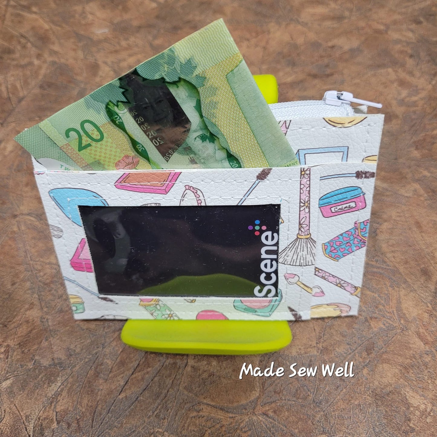 Chaka ID Wallet (PDF Pattern w/Video Tutorial)